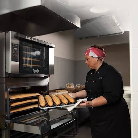 Horno de Convección con Humedad UNOX Arianna XEFR-04HS-ETDV